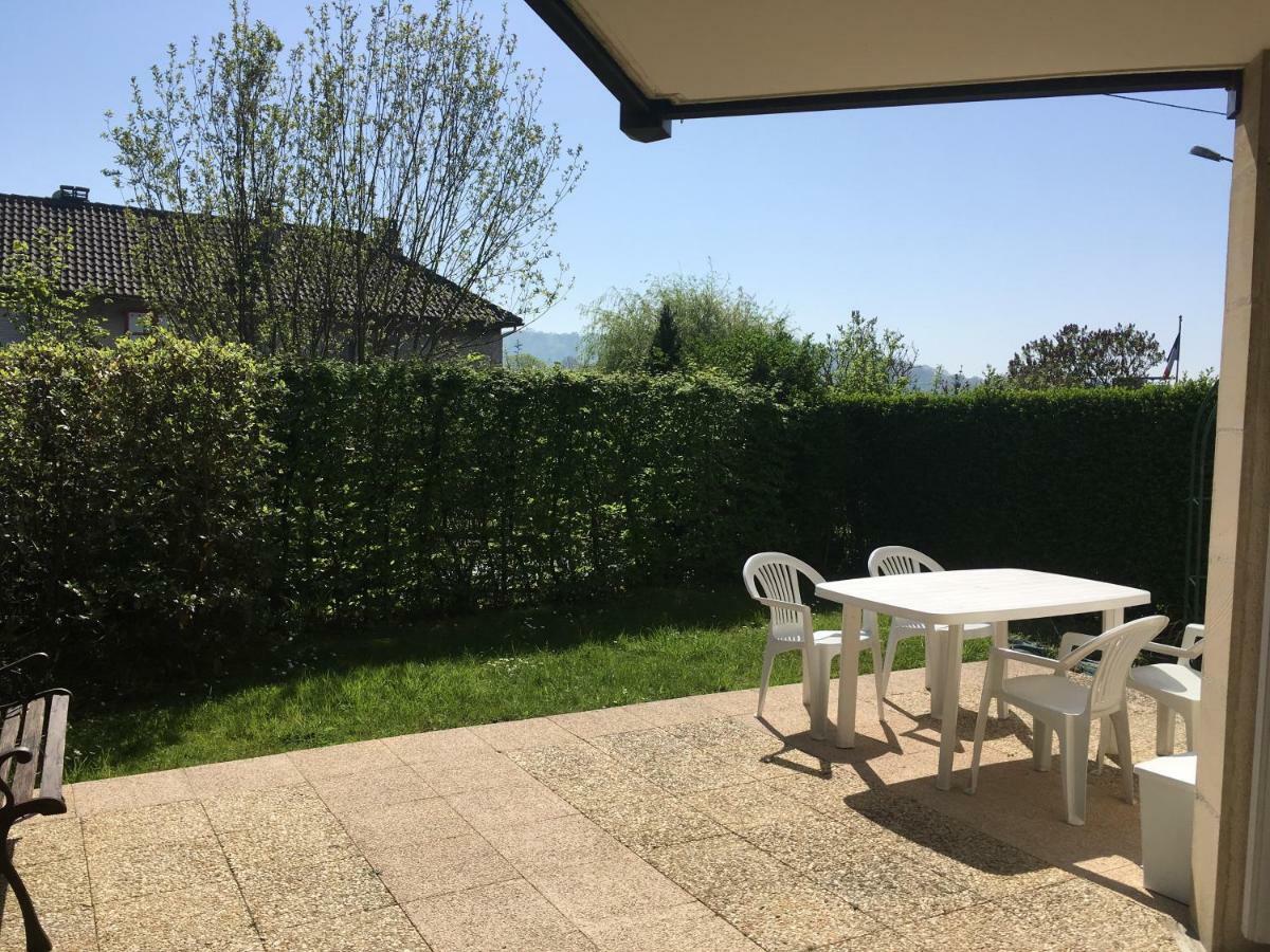 Appartement Proche Mer Avec Jardin Ensoleille Houlgate Exterior foto