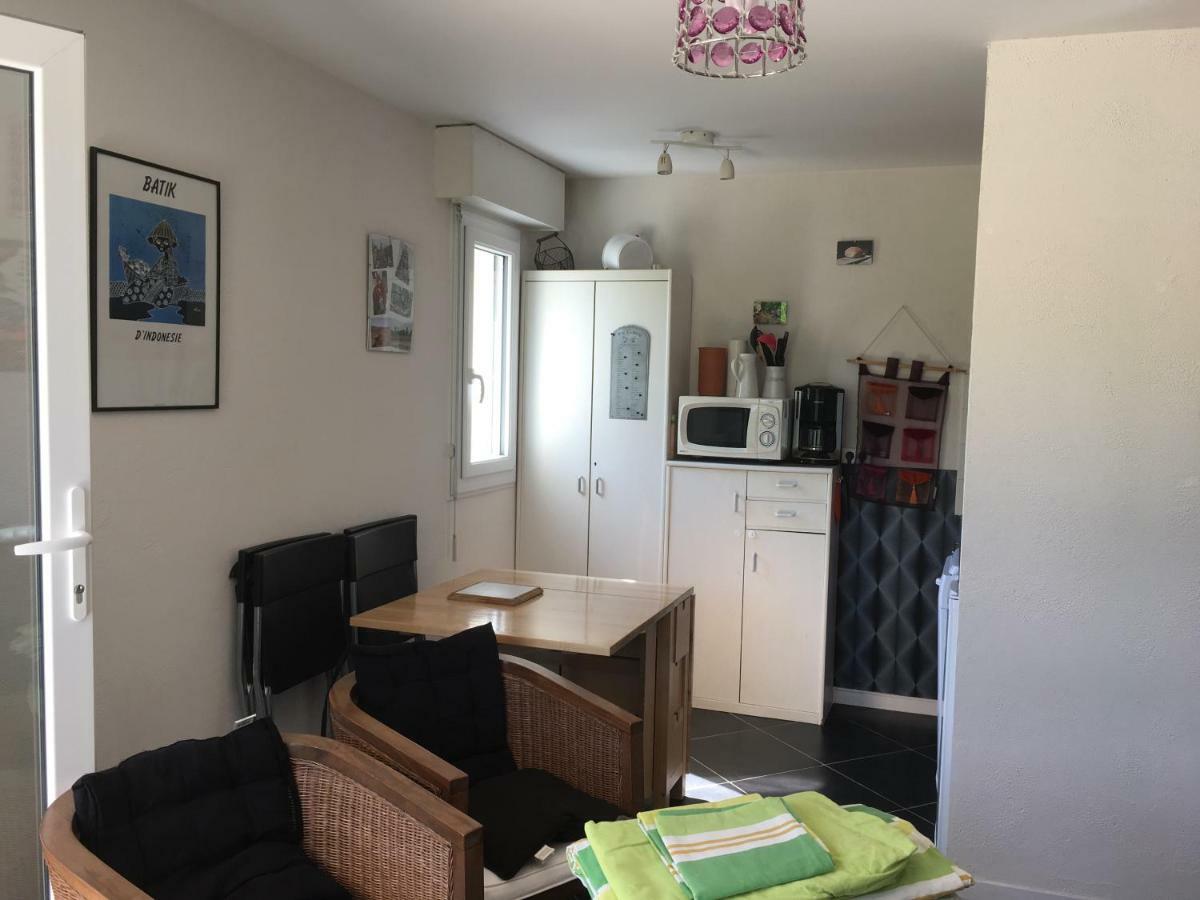 Appartement Proche Mer Avec Jardin Ensoleille Houlgate Exterior foto